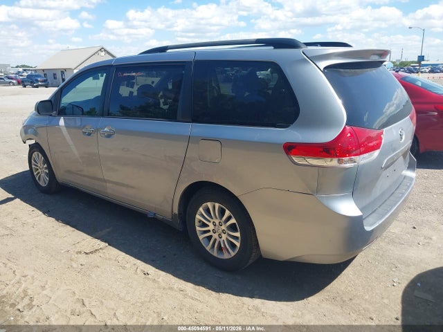 2012 Toyota Sienna Xle V6 8 Passenger მანქანა იყიდება აუქციონზე, vin: 5TDYK3DC6CS225687, აუქციონის ნომერი: 45094591