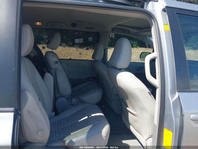 2012 Toyota Sienna Xle V6 8 Passenger მანქანა იყიდება აუქციონზე, vin: 5TDYK3DC6CS225687, აუქციონის ნომერი: 45094591
