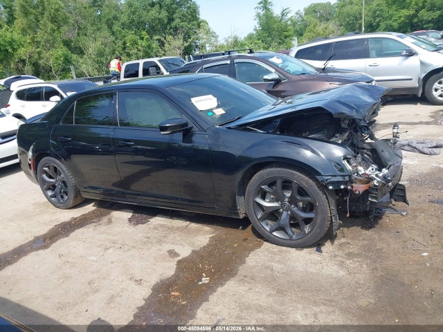 Aukcja sprzedaży 2021 Chrysler 300 300s, vin: 2C3CCABT7MH657725, numer aukcji: 45094596