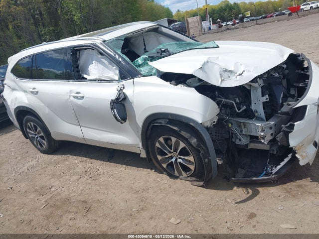 Aukcja sprzedaży 2021 Toyota Highlander Xle, vin: 5TDGZRBH7MS139296, numer aukcji: 45094615