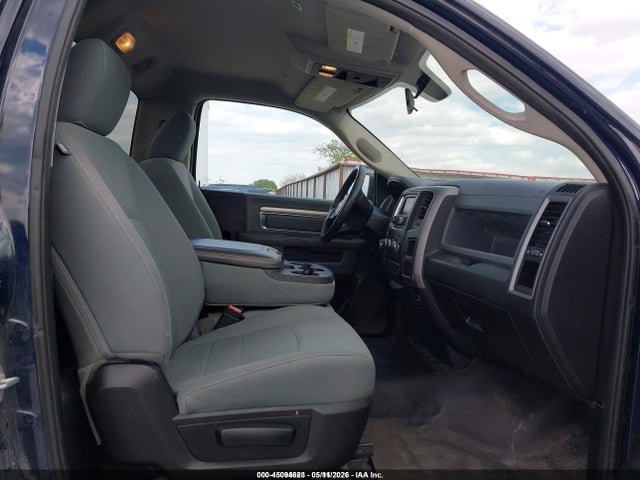 2017 Ram 1500 Tradesman  4x2 8' Box მანქანა იყიდება აუქციონზე, vin: 3C6JR6DG9HG706645, აუქციონის ნომერი: 45094623