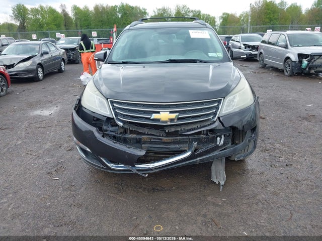 45094643 :رقم المزاد ، 1GNKVGKDXHJ107007 vin ، 2017 Chevrolet Traverse 1lt مزاد بيع