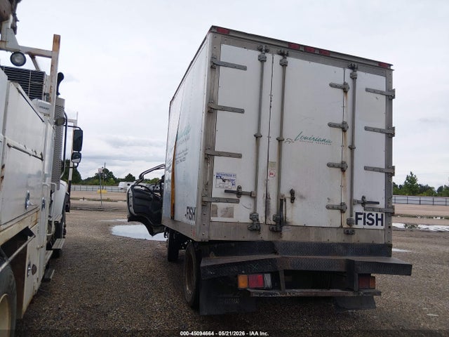 45094664 :رقم المزاد ، 54DC4W1B2JS804886 vin ، 2018 Isuzu Npr Hd مزاد بيع