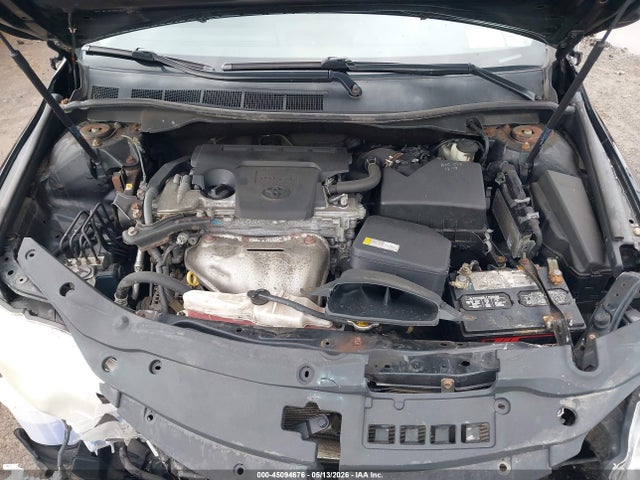 45094676 :رقم المزاد ، 4T4BF1FK9FR507827 vin ، 2015 Toyota Camry Le مزاد بيع