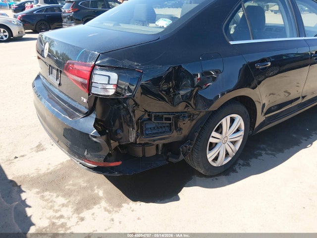 2017 Volkswagen Jetta 1.4t S მანქანა იყიდება აუქციონზე, vin: 3VW2B7AJ8HM258646, აუქციონის ნომერი: 45094707