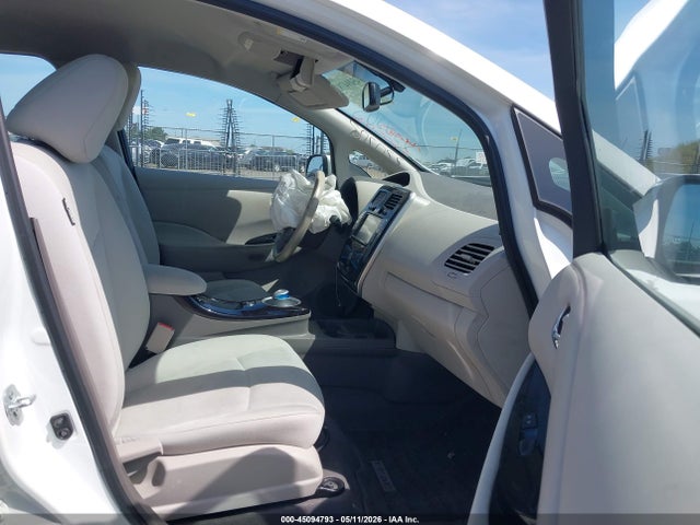 1N4AZ0CP5EC330506 Nissan Leaf S/sl/sv