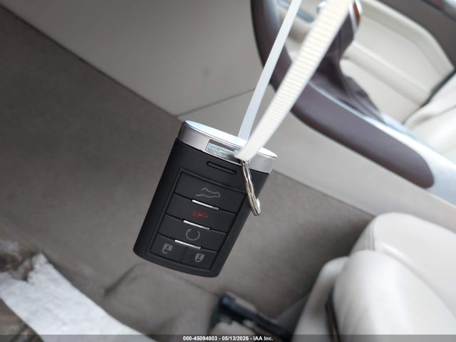 45094803 :رقم المزاد ، 3GYFNGE39DS577500 vin ، 2013 Cadillac Srx Luxury Collection مزاد بيع