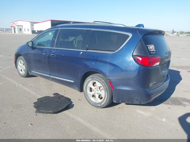 2017 Chrysler Pacifica Touring-l Plus მანქანა იყიდება აუქციონზე, vin: 2C4RC1EG4HR785666, აუქციონის ნომერი: 45094804