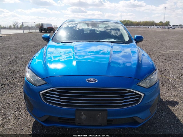 3FA6P0LUXKR226981 Ford Fusion Hybrid Se