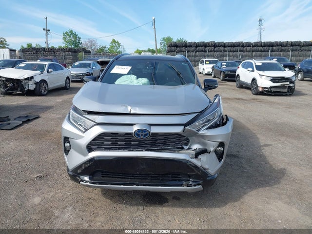 2021 Toyota Rav4 Hybrid Xse მანქანა იყიდება აუქციონზე, vin: 2T3E6RFV3MW010261, აუქციონის ნომერი: 45094832
