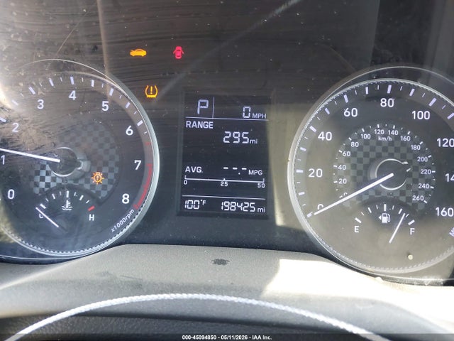 Продажа на аукционе авто 2019 Hyundai Elantra Se, vin: 5NPD74LF8KH425945, номер лота: 45094850