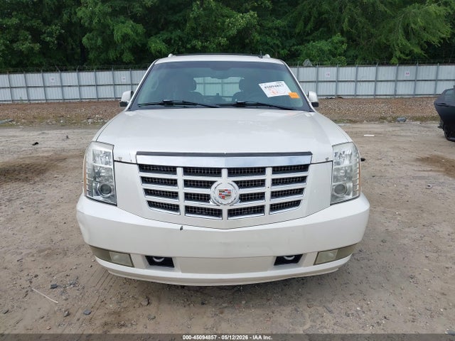 Продажа на аукционе авто 2008 Cadillac Escalade Esv Standard, vin: 1GYFK668X8R173059, номер лота: 45094857