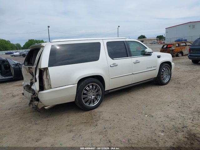 Продажа на аукционе авто 2008 Cadillac Escalade Esv Standard, vin: 1GYFK668X8R173059, номер лота: 45094857