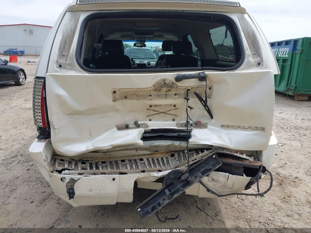 Продажа на аукционе авто 2008 Cadillac Escalade Esv Standard, vin: 1GYFK668X8R173059, номер лота: 45094857