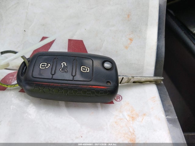 Продажа на аукционе авто 2004 Volkswagen Jetta Gli 1.8t, vin: 3VWSE69M84M144303, номер лота: 45094861
