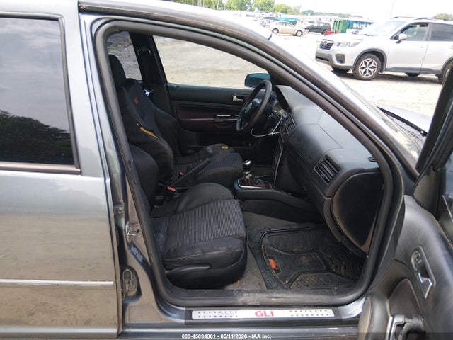 Продажа на аукционе авто 2004 Volkswagen Jetta Gli 1.8t, vin: 3VWSE69M84M144303, номер лота: 45094861