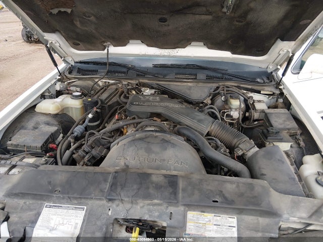 45094903 :رقم المزاد ، 1LNLM82W5SY713493 vin ، 1995 Lincoln Town Car Signature/spinnaker مزاد بيع