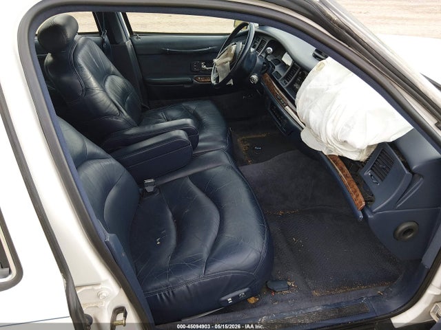 45094903 :رقم المزاد ، 1LNLM82W5SY713493 vin ، 1995 Lincoln Town Car Signature/spinnaker مزاد بيع