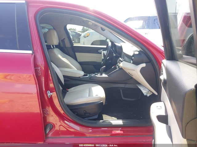 45094906 :رقم المزاد ، ZARFAMAN9M7639831 vin ، 2021 Alfa Romeo Giulia Rwd مزاد بيع