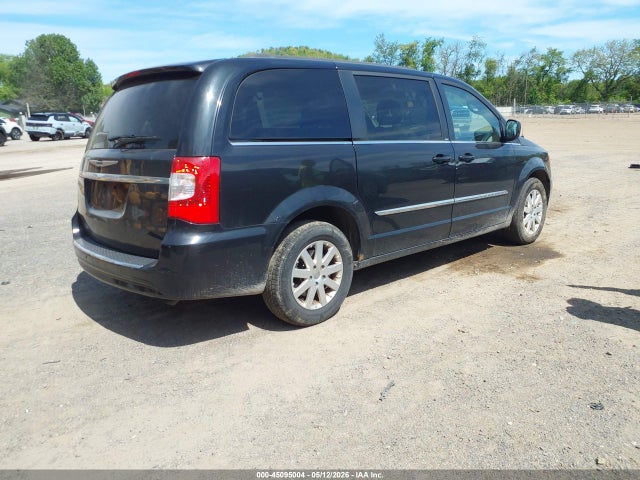 2013 Chrysler Town & Country Touring მანქანა იყიდება აუქციონზე, vin: 2C4RC1BG6DR653331, აუქციონის ნომერი: 45095004