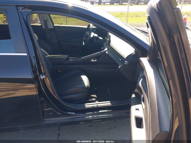 45095035 :رقم المزاد ، 5NPLP4AG4PH108887 vin ، 2023 Hyundai Elantra Limited مزاد بيع