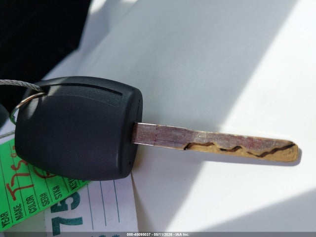2015 Ford Focus Se მანქანა იყიდება აუქციონზე, vin: 1FADP3F20FL267949, აუქციონის ნომერი: 45095037
