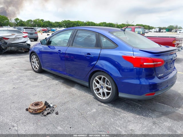 2015 Ford Focus Se მანქანა იყიდება აუქციონზე, vin: 1FADP3F20FL267949, აუქციონის ნომერი: 45095037