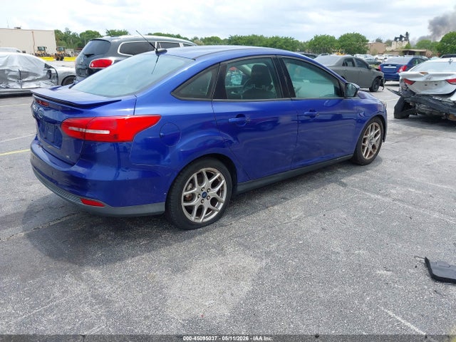 2015 Ford Focus Se მანქანა იყიდება აუქციონზე, vin: 1FADP3F20FL267949, აუქციონის ნომერი: 45095037