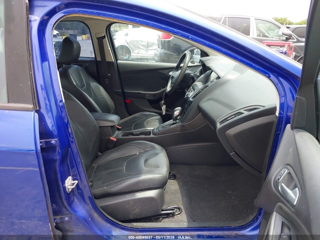 2015 Ford Focus Se მანქანა იყიდება აუქციონზე, vin: 1FADP3F20FL267949, აუქციონის ნომერი: 45095037