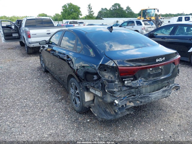 Продажа на аукционе авто 2022 Kia Forte Lxs, vin: 3KPF24AD5NE438718, номер лота: 45095055