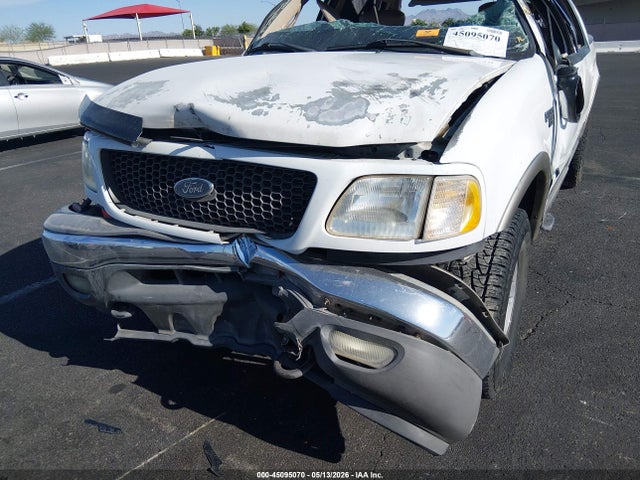 Продаж на аукціоні авто 2002 Ford F-150 Lariat/xlt, vin: 1FTRW08L32KB90355, номер лоту: 45095070