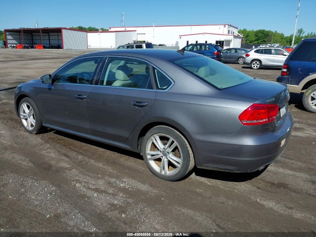 45095085 :رقم المزاد ، 1VWBN7A32EC073868 vin ، 2014 Volkswagen Passat 2.0l Tdi Se مزاد بيع