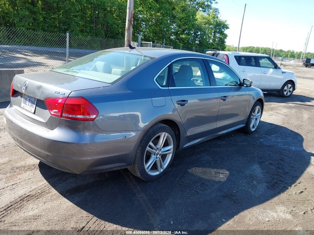 45095085 :رقم المزاد ، 1VWBN7A32EC073868 vin ، 2014 Volkswagen Passat 2.0l Tdi Se مزاد بيع