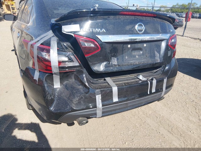 2017 Nissan Altima 2.5 Sr მანქანა იყიდება აუქციონზე, vin: 1N4AL3APXHC479469, აუქციონის ნომერი: 45095098