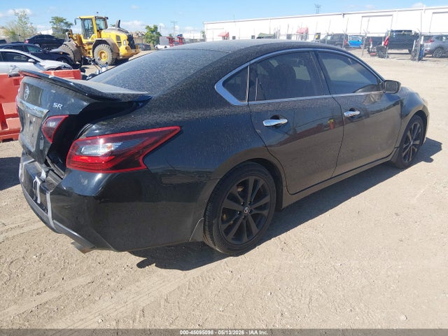 2017 Nissan Altima 2.5 Sr მანქანა იყიდება აუქციონზე, vin: 1N4AL3APXHC479469, აუქციონის ნომერი: 45095098