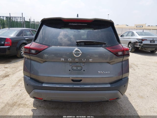 5N1AT3BB3MC749127 Nissan Rogue Sv Intelligent Awd