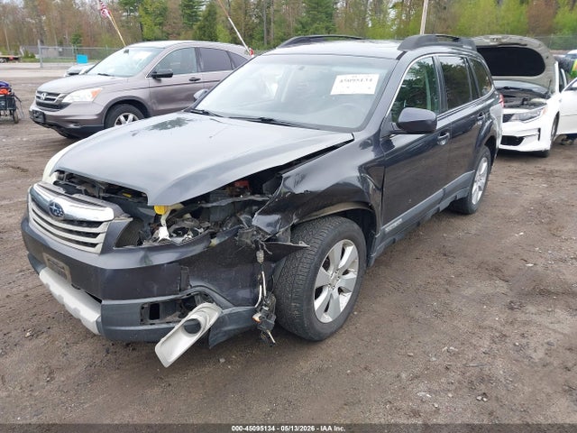 Auction sale of the 2011 Subaru Outback 2.5i Limited, vin: 4S4BRBKC0B3353420, lot number: 45095134
