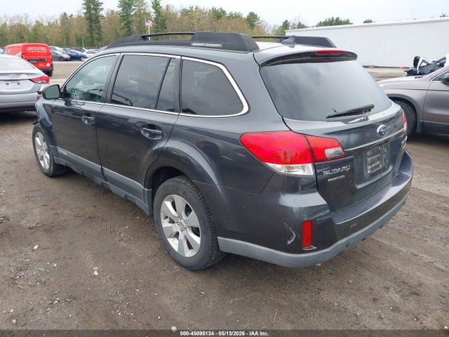Auction sale of the 2011 Subaru Outback 2.5i Limited, vin: 4S4BRBKC0B3353420, lot number: 45095134
