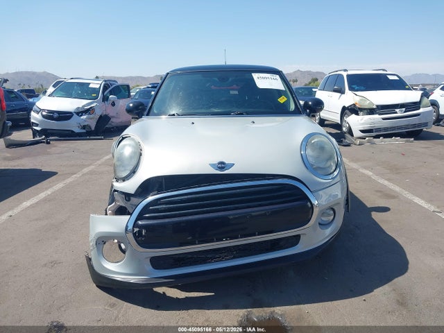 Mini Hardtop Cooper 2016 WMWXP5C56G3B76588 Image 12