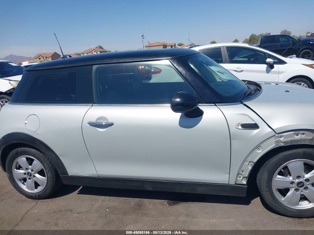 Mini Hardtop Cooper 2016 WMWXP5C56G3B76588 Image 13