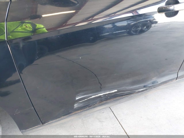 1FADP3K22JL241870 Ford FOCUS SE