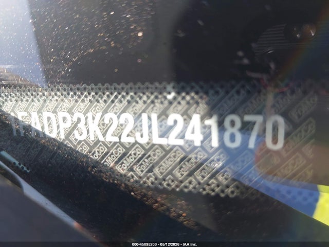 1FADP3K22JL241870 Ford FOCUS SE