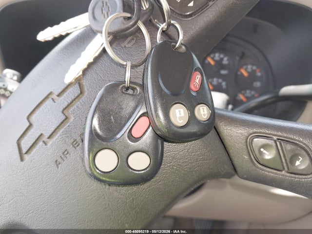 45095219 :رقم المزاد ، 1GCEK19Z55Z157324 vin ، 2005 Chevrolet Silverado 1500 Z71 مزاد بيع