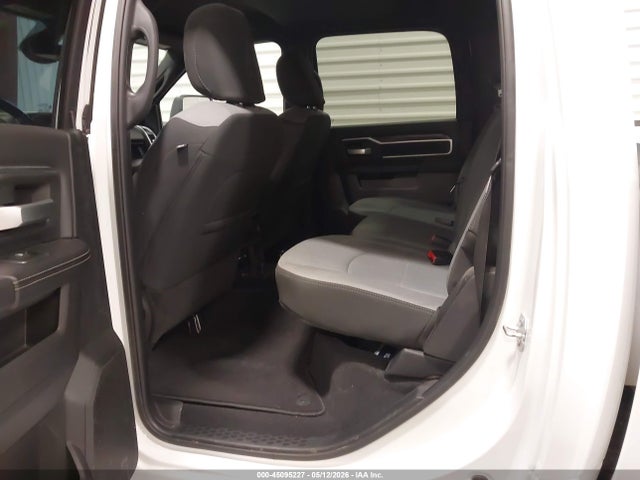 Продажа на аукционе авто 2024 Ram 2500 Big Horn  4x4 6'4 Box, vin: 3C6UR5DL8RG349125, номер лота: 45095227