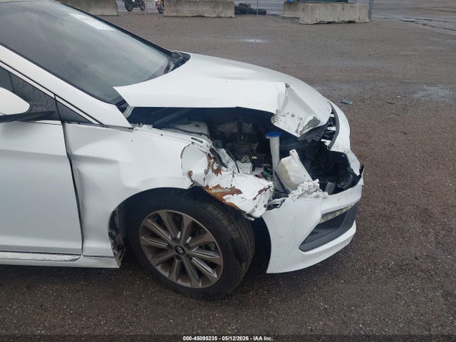 Продажа на аукционе авто 2017 Hyundai Sonata Limited, vin: 5NPE34AF5HH575524, номер лота: 45095235