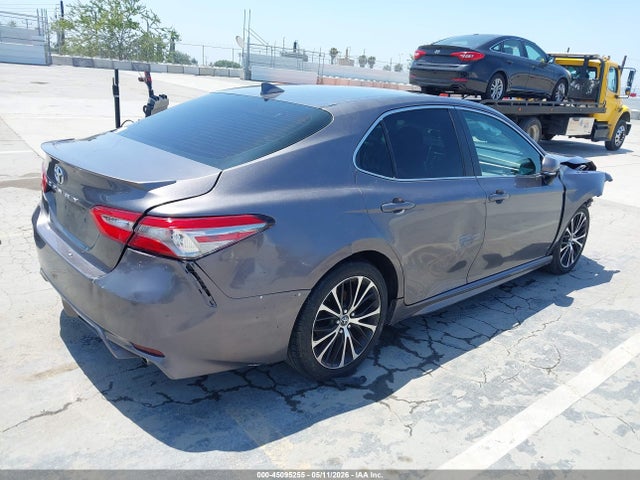 4T1B11HK1JU024167 Toyota CAMRY SE