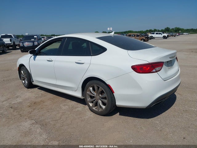 45095262 :رقم المزاد ، 1C3CCCBB8FN511749 vin ، 2015 Chrysler 200 S مزاد بيع