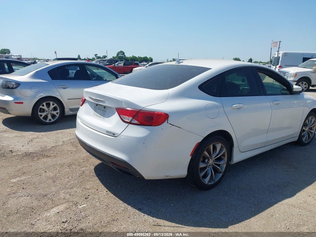 45095262 :رقم المزاد ، 1C3CCCBB8FN511749 vin ، 2015 Chrysler 200 S مزاد بيع