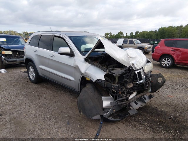 Продажа на аукционе авто 2011 Jeep Grand Cherokee Laredo, vin: 1J4RR4GG6BC705419, номер лота: 45095297