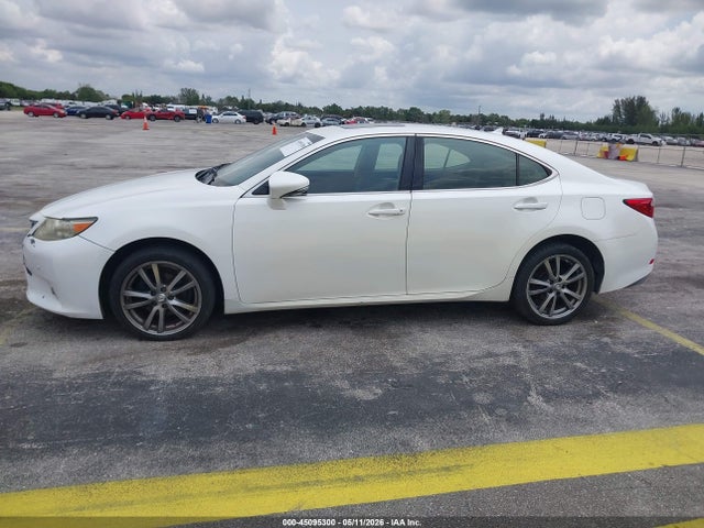 Продажа на аукционе авто 2013 Lexus Es 350, vin: JTHBK1GG2D2031142, номер лота: 45095300